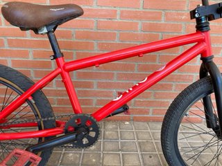 Bicicleta BMX Roja