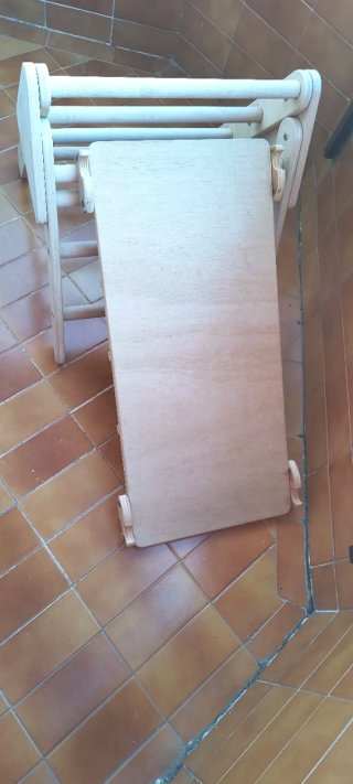 Triángulo Pikler madera