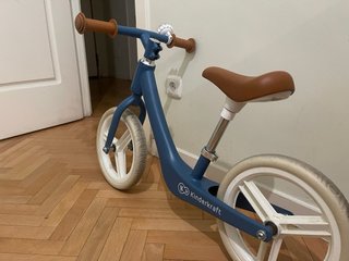 Bicicleta equilibrio Kinderkraft azul