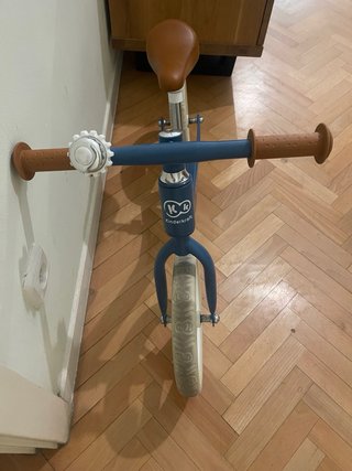 Bicicleta equilibrio Kinderkraft azul