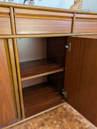 Aparador Mid-Century de madera