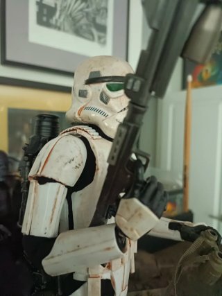 Stormtrooper tipo Hot Toys Custom