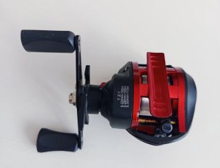 Carrete de pesca casting