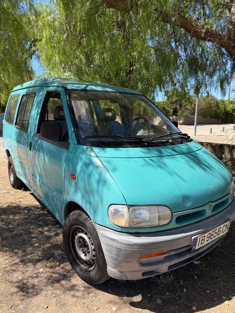 Nissan Vanette 1997 - foto 1