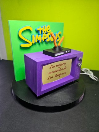 TV Los Simpsons Morada