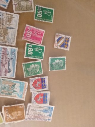Colección de sellos postales variados