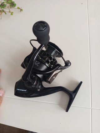 Carrete de pesca tamaño 5000