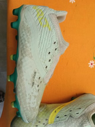 Botas de fútbol niño kipsta verdes talla 34