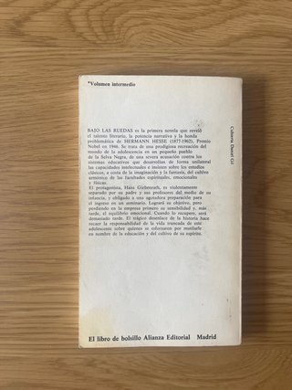 Libro Bajo las ruedas Hermman Hesse