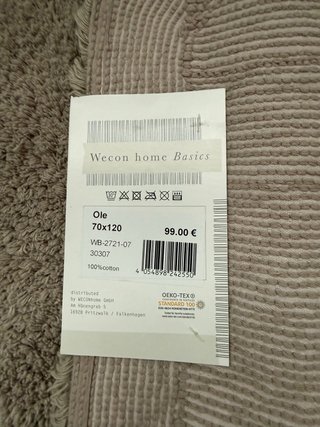 Alfombra de baño gris suave