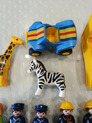 Playmobil 1,2,3 Coche Animales Figuras