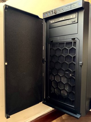 PC Intel i7-6700 16GB RAM NVIDIA GeForce GTX 1060