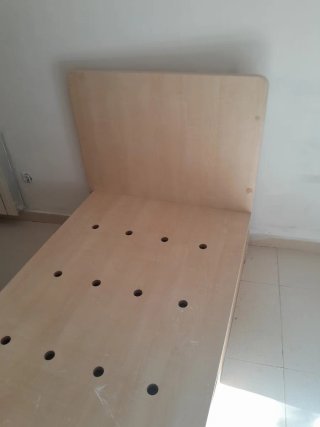 Estructura de cama de madera 2x0.90