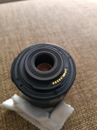 Objetivo Canon EFS 18-55mm IS II