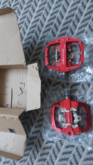 Pedales BUCKLOS PD-M680 Mixtos MTB Enduro