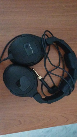 Sennheiser HD 300 PRO Auriculares