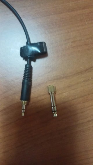 Sennheiser HD 300 PRO Auriculares