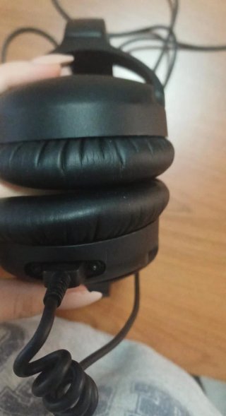 Sennheiser HD 300 PRO Auriculares