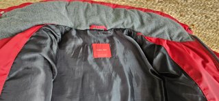 Cazadora acolchada Zara hombre roja