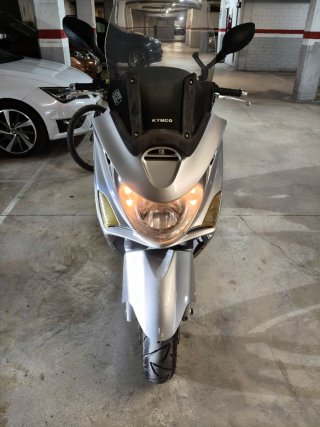 Kymco Xciting 250cc Moto Automática Negra
