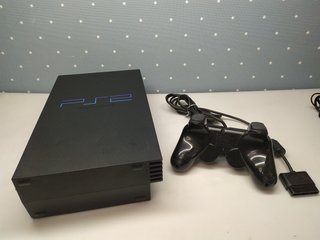 Sony PS2 FAT SCPH 39004 + Juegos + MC128 (LEED)
