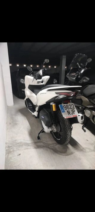 Honda PCX 125cc Blanca