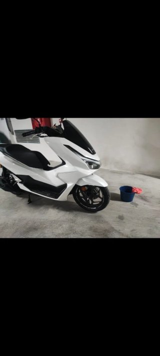 Honda PCX 125cc Blanca