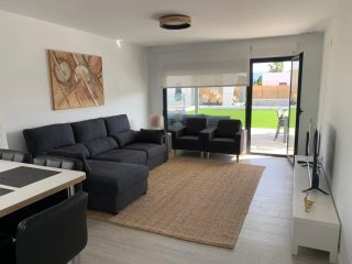 Casa con piscina a 350m de la playa