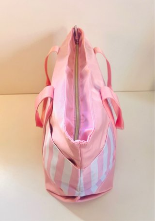 Bolso Victoria's Secret Rayas