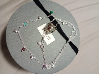 Collar gemas