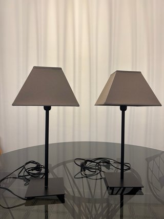 2 Lámparas de Mesa Negras