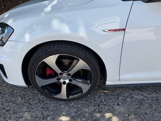 VW Golf GTI 2.0 TSI DSG 230CV
