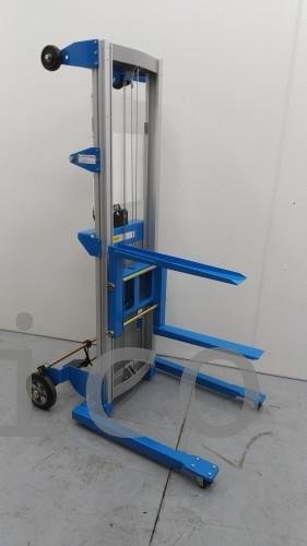 Apilador Manual Aluminio 5000 Kg - 2500 mm - 10505
