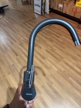Grifo cocina gris antracita metal