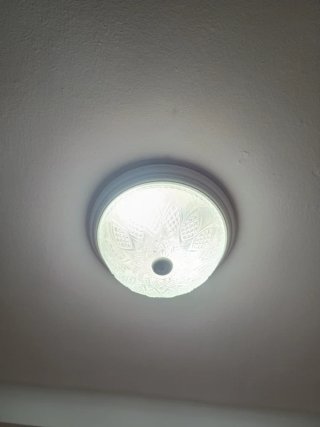 Plafón de cristal con diseño