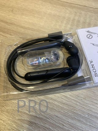 Auriculares in ear inalámbricos Sony WI-C200