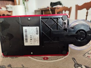 Cafetera Nespresso Essenza Mini Roja