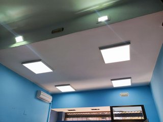 Local comercial en alquiler en Parque Mediterráneo - Santa Paula en Málaga