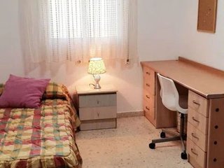 Piso en alquiler en Teatinos en Málaga
