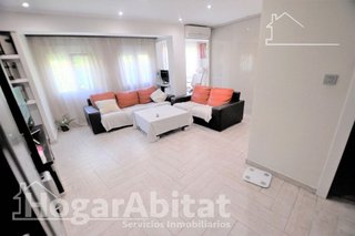 Piso en venta en Benicalap en Valencia