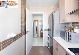 Piso en venta en Zubia (La)