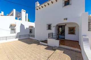 Casa adosada en venta en Campos de Golf - Villa Martin - Los Dolses en Orihuela