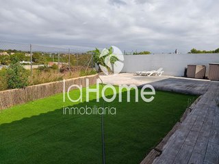 Chalet en venta en Urbanizaciones en Llíria