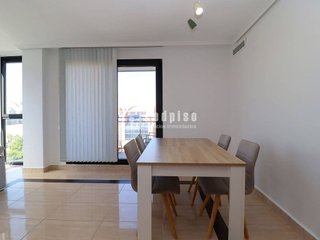 Piso en alquiler en Ciutat de les Arts i les Ciències en Valencia