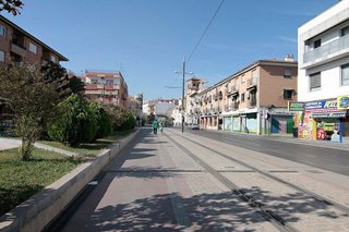 Local comercial en alquiler en Las Tres Cruces en Armilla