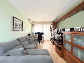 Piso en venta en Artigas - Llefià en Badalona