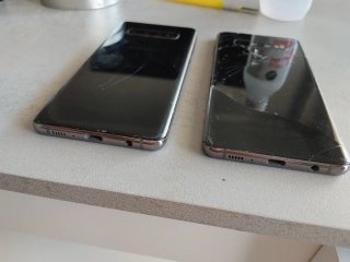 Dos Samsung S10+ Negros