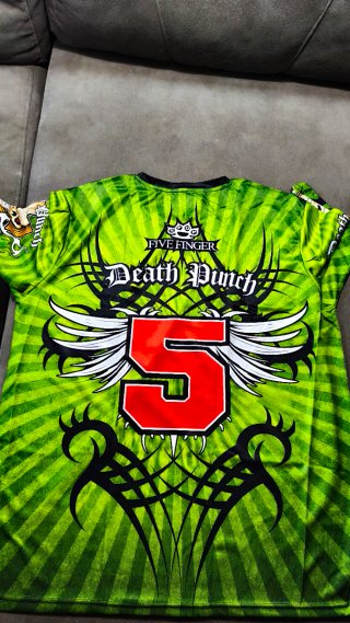 Camiseta Five Finger Death Punch XXL