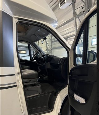 Adria Matrix Plus 670 SL