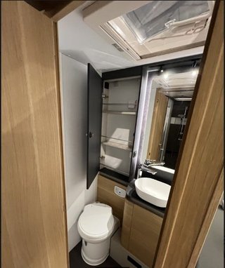 Adria Matrix Plus 670 SL